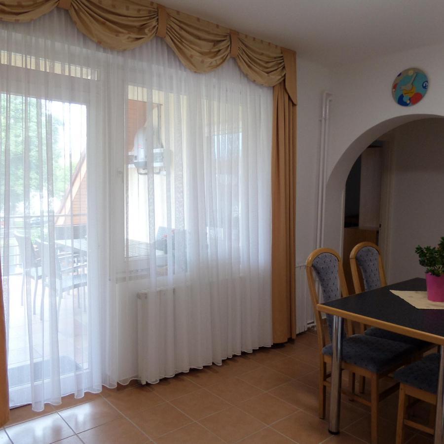 Silent Apartmanhaz Harkány Екстериор снимка